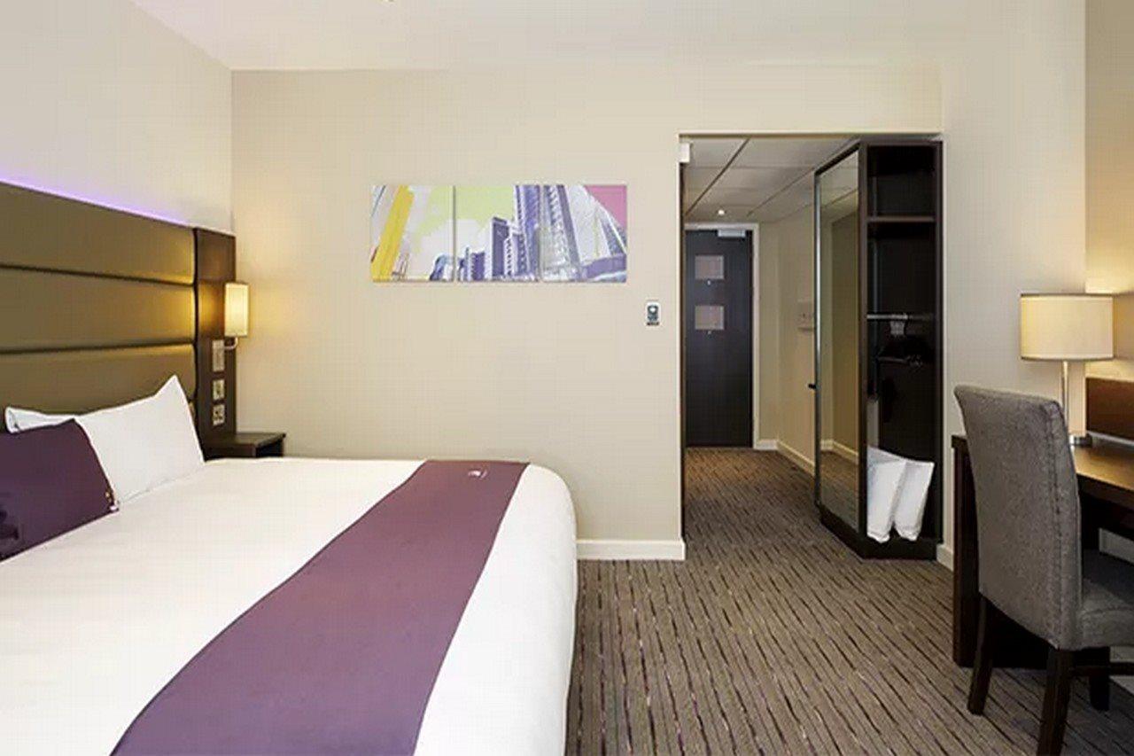 Premier Inn Norwich Airport Екстериор снимка