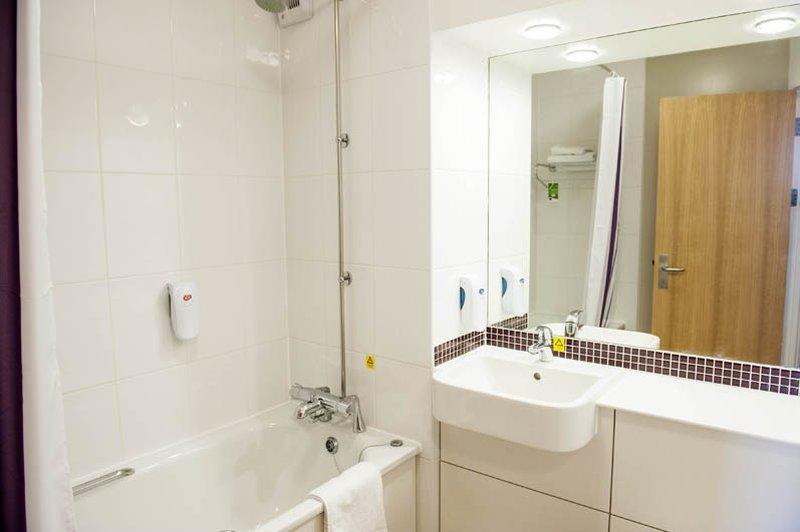 Premier Inn Norwich Airport Екстериор снимка